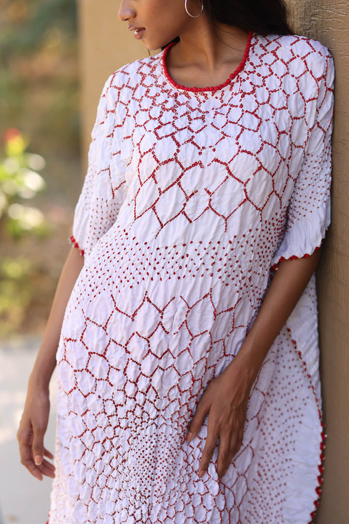 THREE FLOWERS KAFTAN