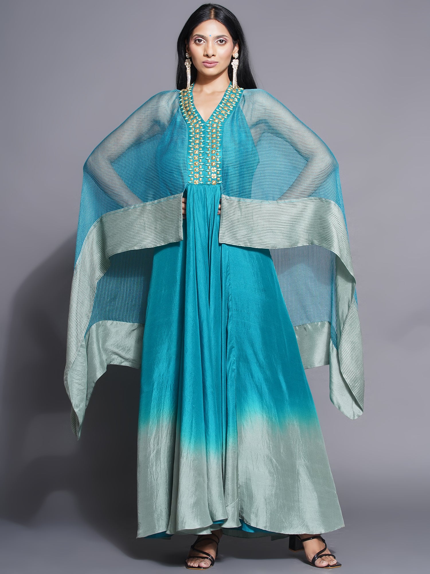 GOWN