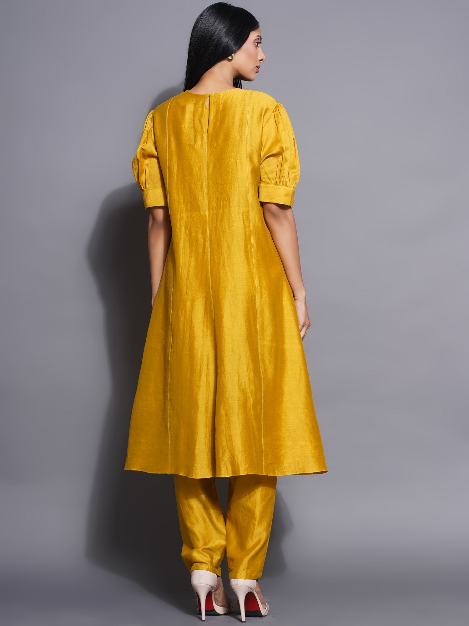 KURTA + PANT + SLIP