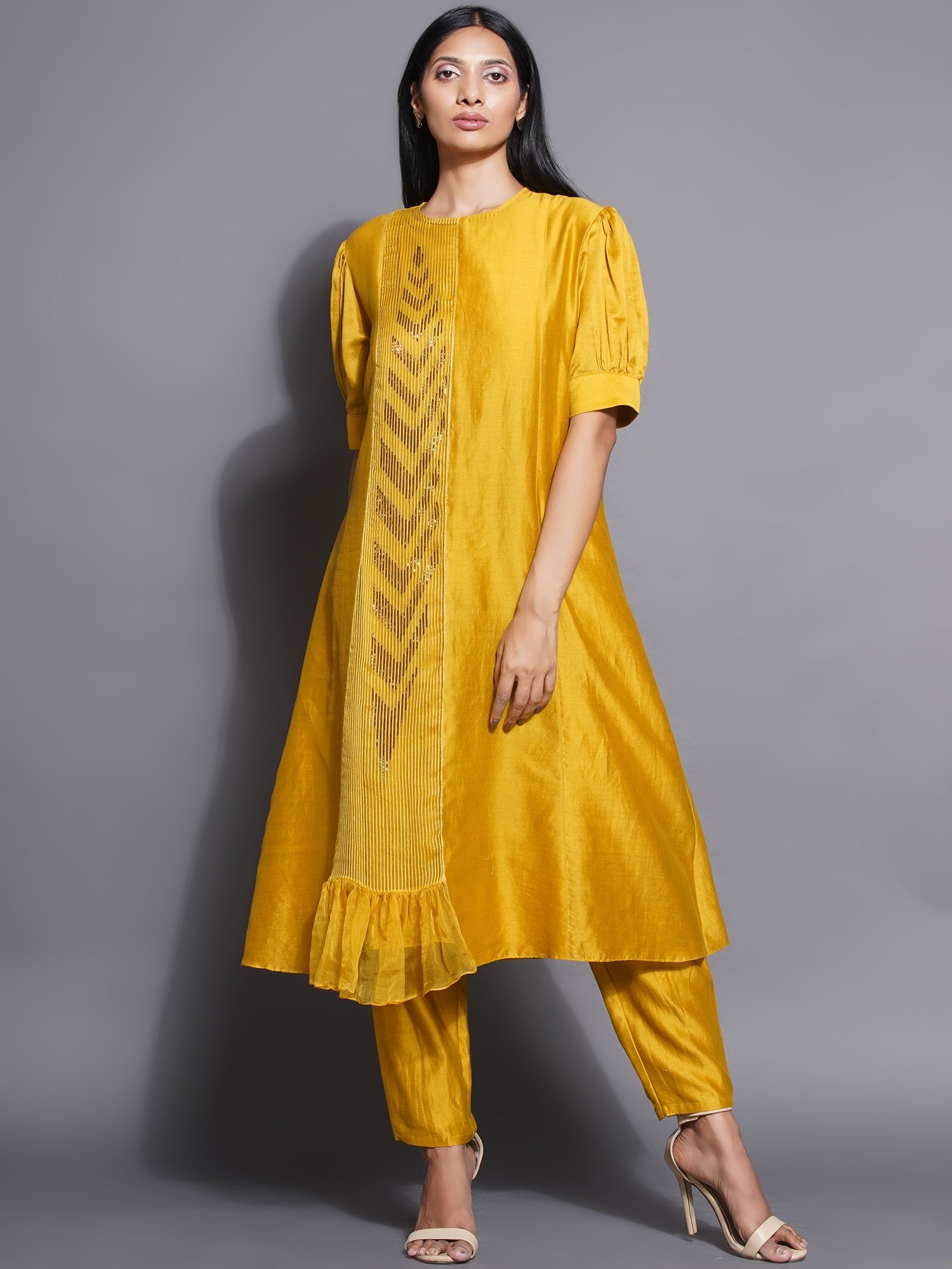 KURTA + PANT + SLIP