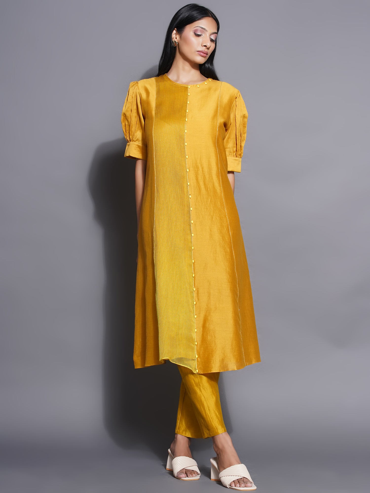 KURTA + PANT + SLIP