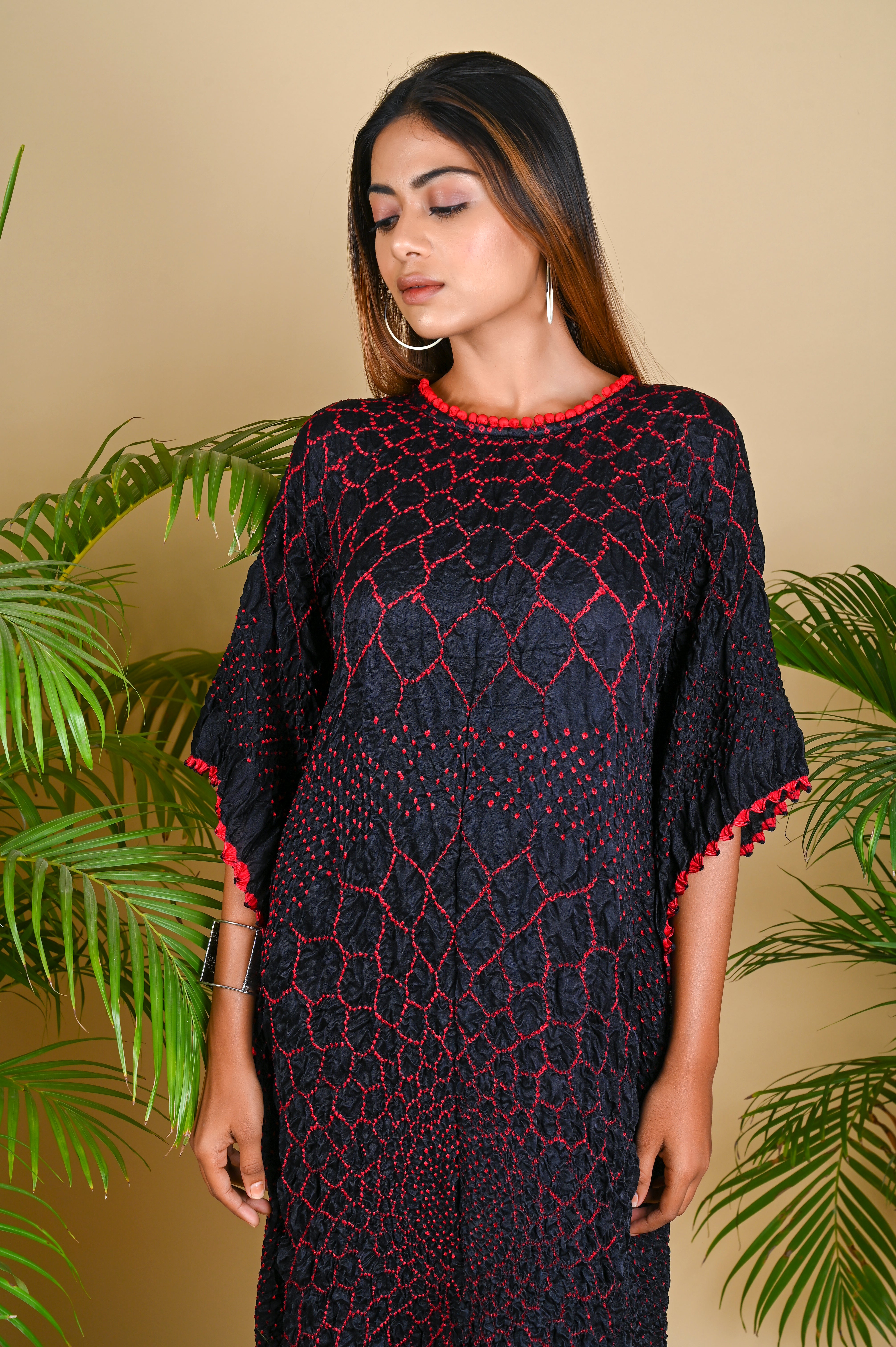 THREE FLOWERS KAFTAN