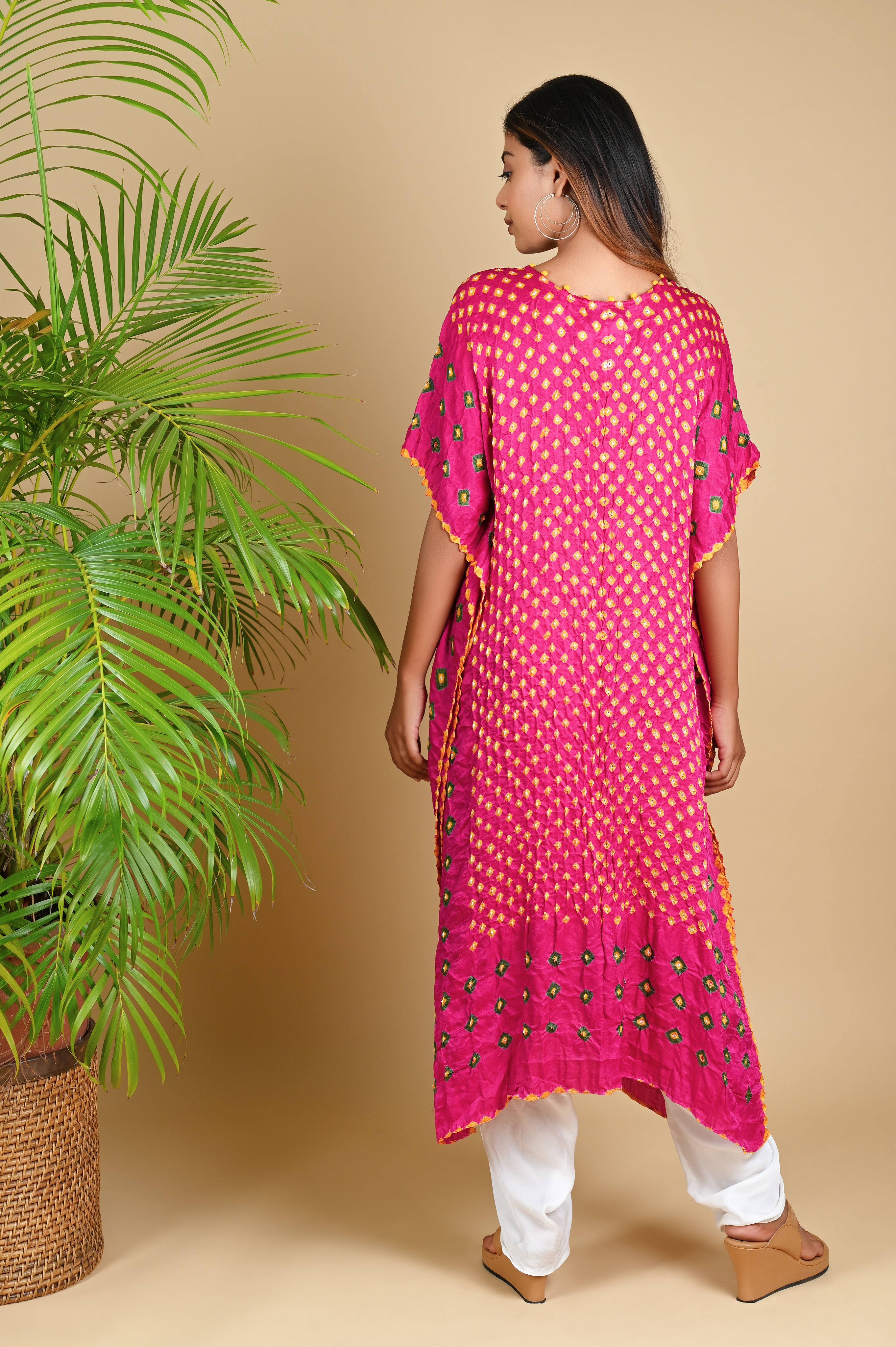 TRIPLE DOT KAFTAN