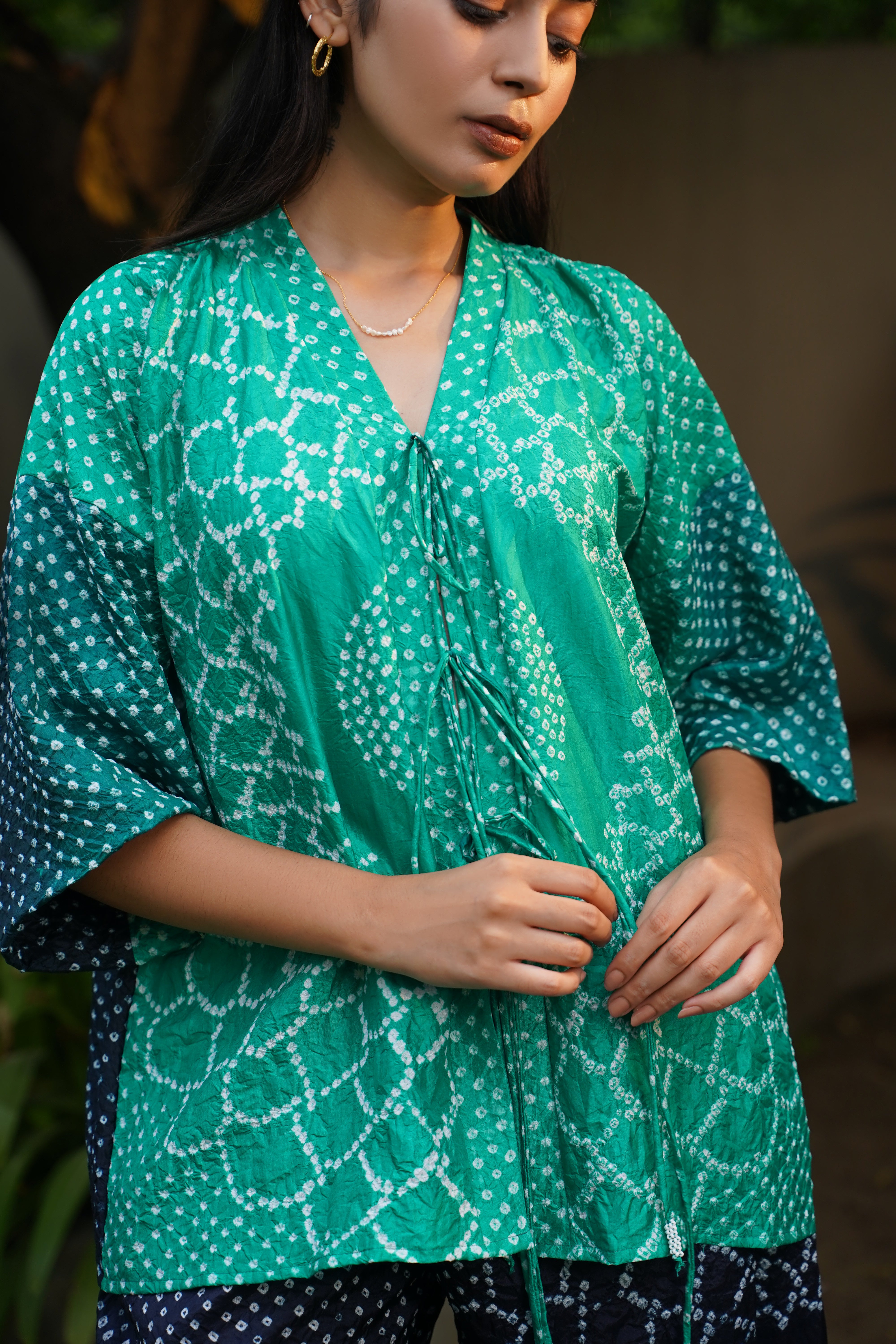 FLORA STRING SHIRT